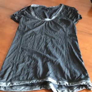 Lululemon Silverescent Tech Top